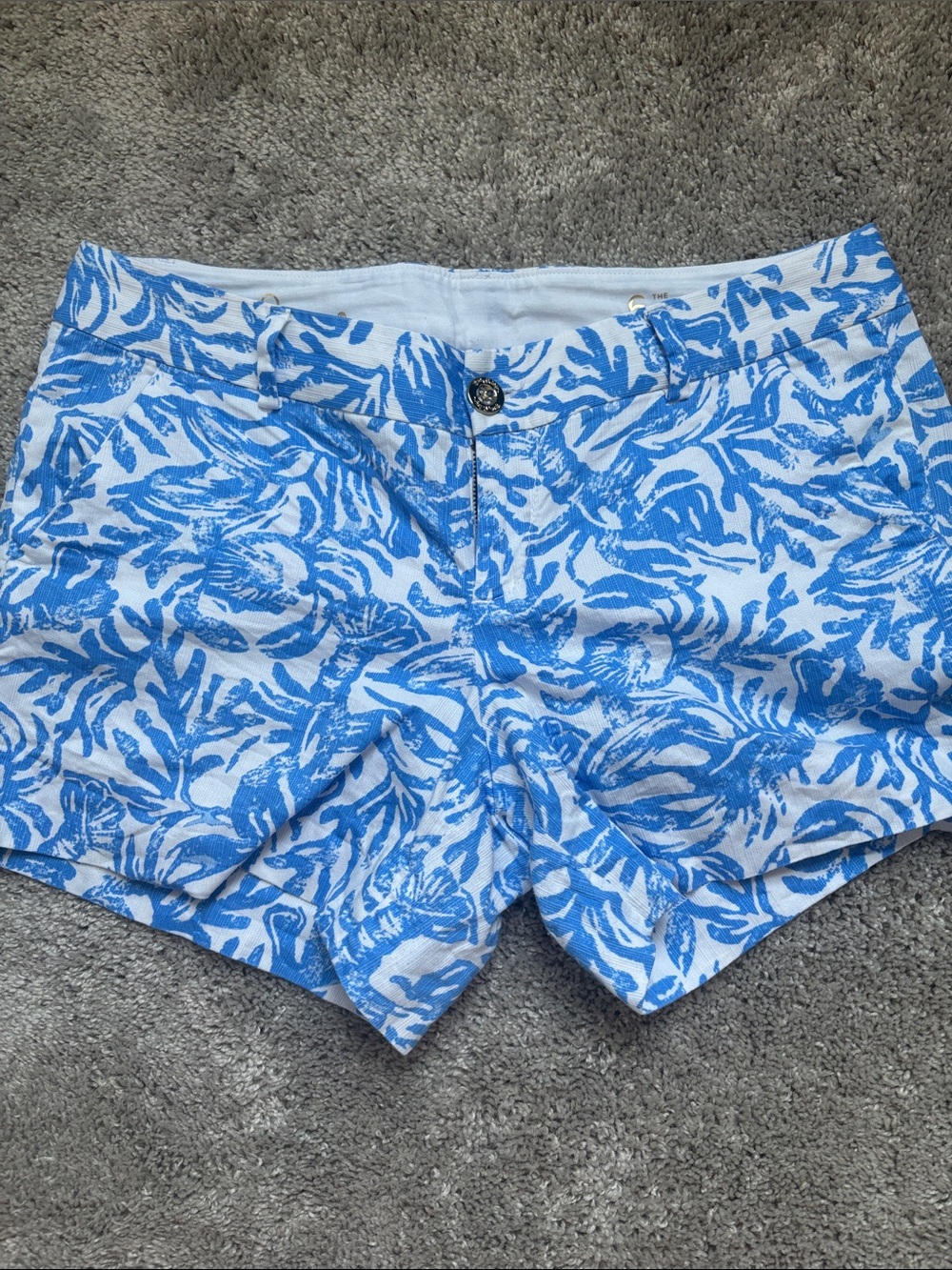 Lilly Pulitzer White and Blue Lobster Print Shorts